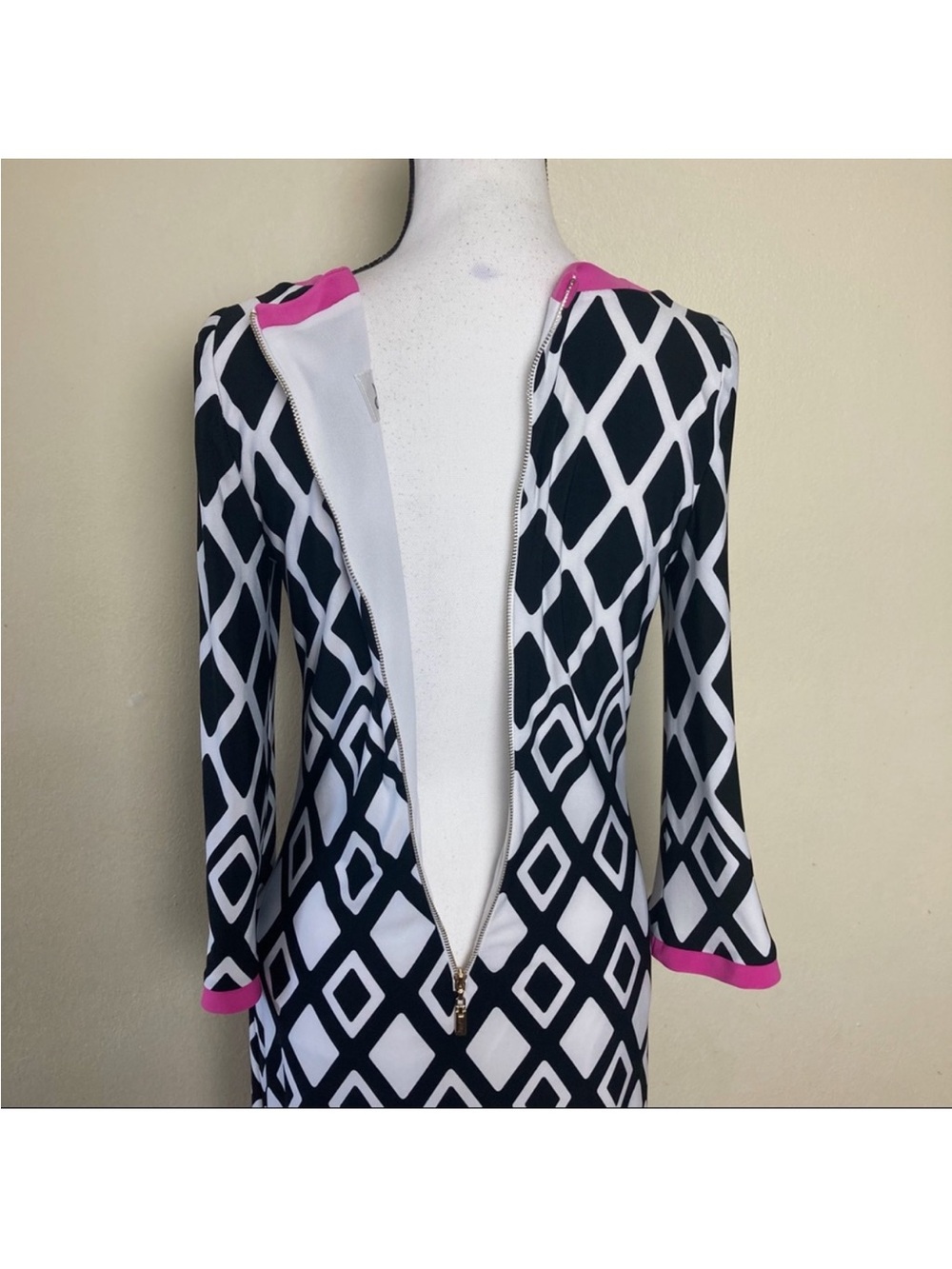 Eliza J. Black/White/Pink Geometric Print Shift Dress Size 10 - Picture 6 of 7